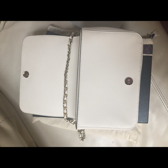 ToryBurch Small Bag - Picture 4 of 8